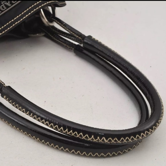 PRADA Black Vintage Nylon Tessuto Enamel Shoulder Tote Bag | Preloved 🖤🖤 - Picture 7 of 16